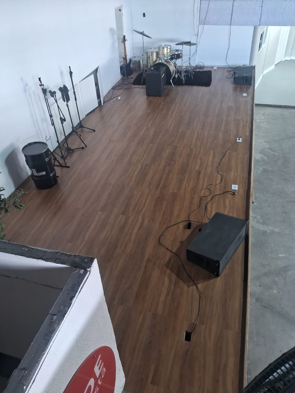 Piso laminado finalizado